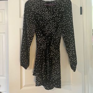 Size M black Romper